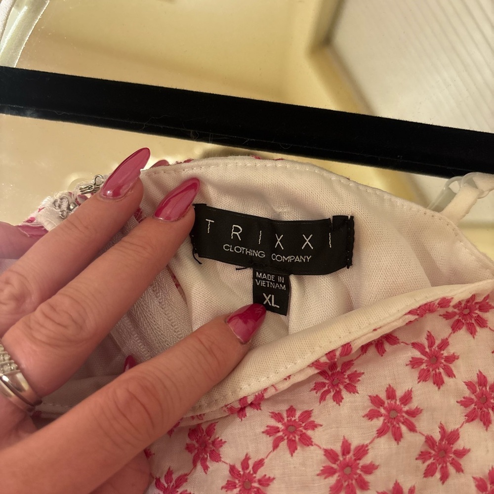 Trixxi Floral Pink and White Dress - Picture 3 of 4